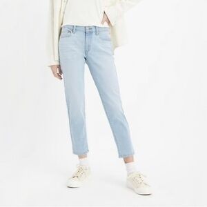 NWT Levi’s Boyfriend Cropped Jeans NEW Mid Rise Hypersoft 26” Inseam 24W